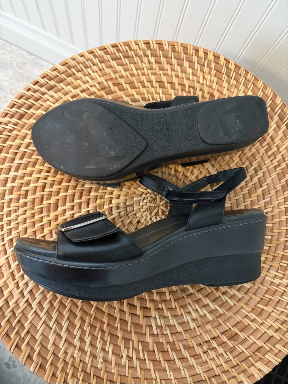Dansko buckle platform sandals size 41